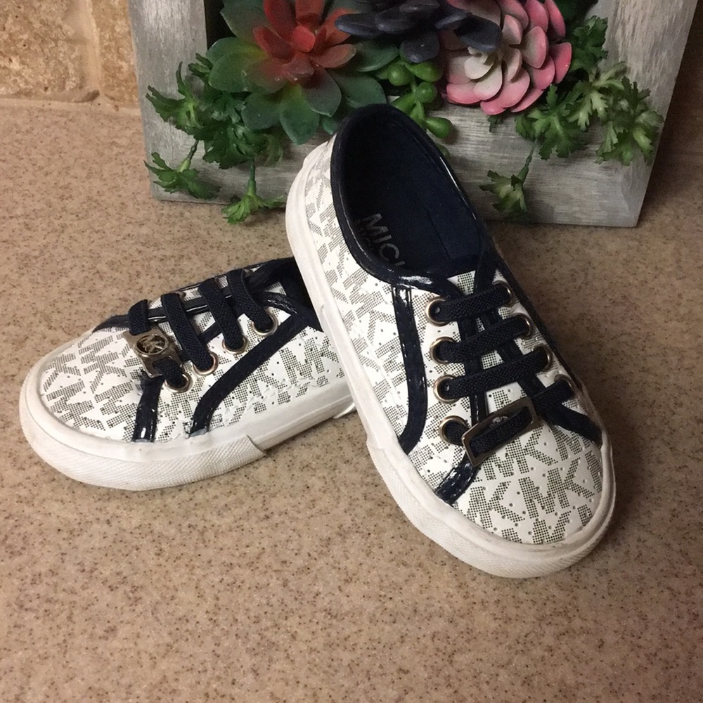 Michael Kors little girl shoes